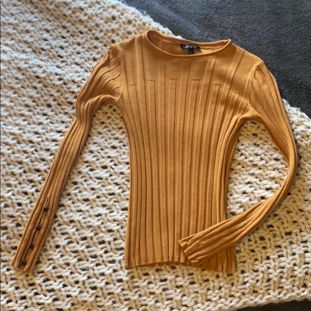 Yellow ribbed top